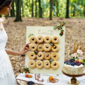 Mur à donuts - bois naturel