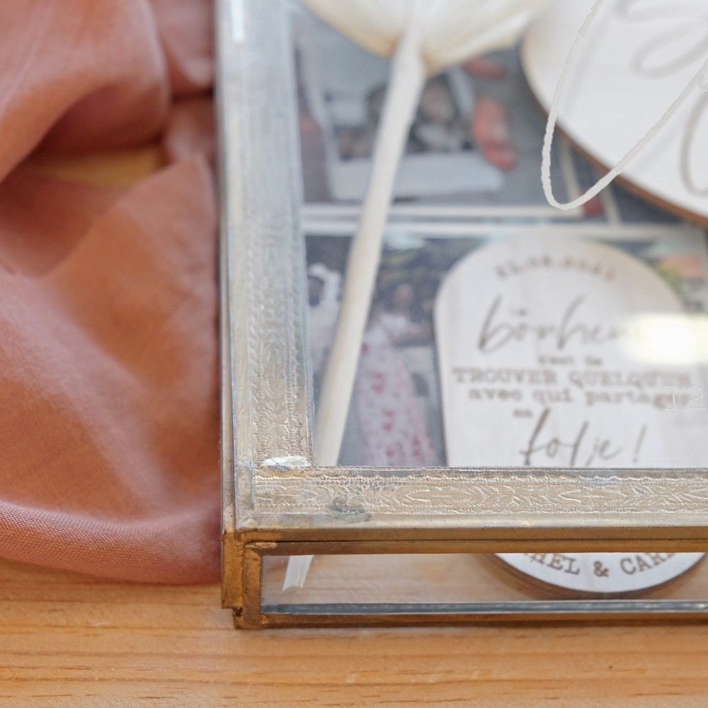 Boîte à souvenirs de mariage en verre personnalisable "wild"