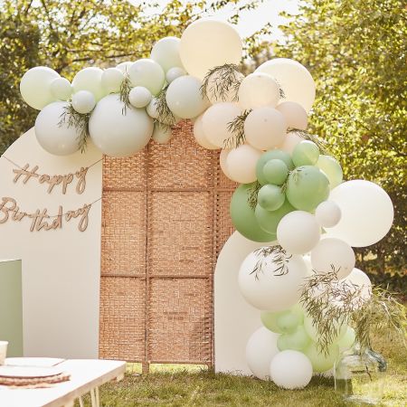 Hippie Balloons Arch  Idées de ballon, Arche ballon, Ballon anniversaire