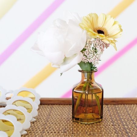 Vase hexagone en verre...