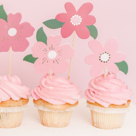 8 pics à gâteaux "fleurs...