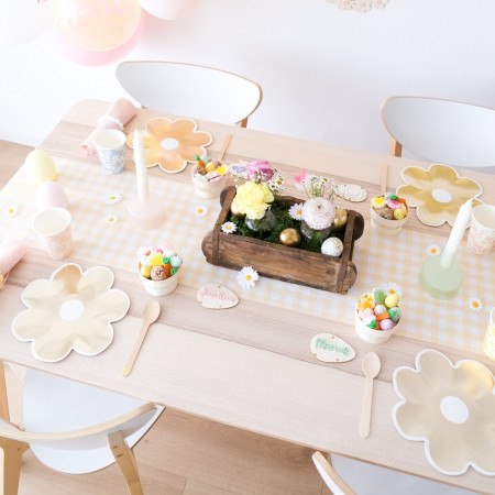 8 assiettes "gold...