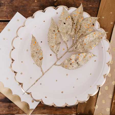 8 assiettes festons "blanc...