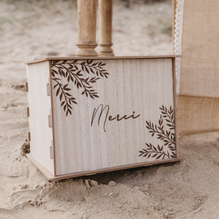 Urne en bois feuillage "Merci"