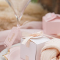 10 boîtes blanches et ruban nude - 5 cm