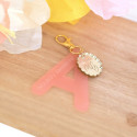 Porte-clé lettre + médaille personnalisable "peach"