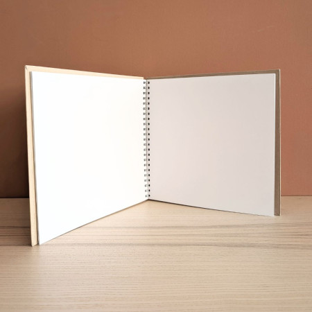 Livre d'or carré en kraft