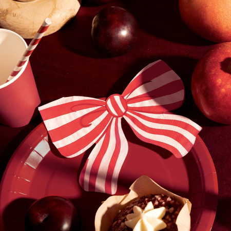 12 serviettes "nœud rouge"...