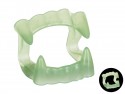 Dents de vampire phosphorescentes
