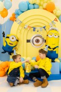 6 Sachets en papier cadeaux "Minions"