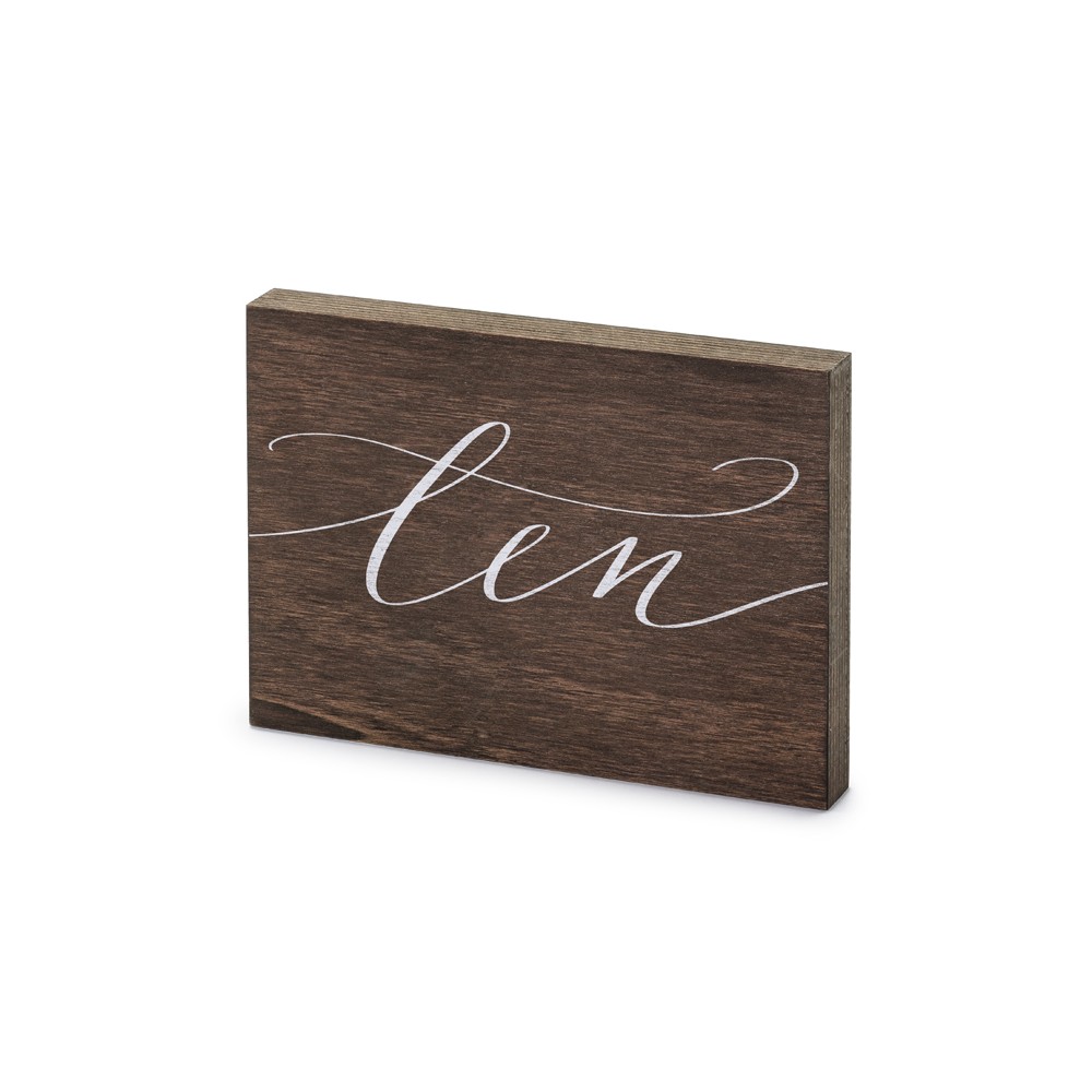 Numéro en bois sur la table - ''Ten'