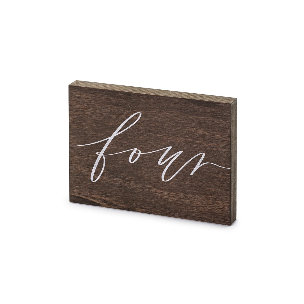 Numéro en bois sur table - ''Four'