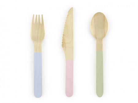 18 Couverts en bois