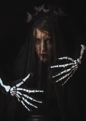 Gants brillants dans le noir - noir