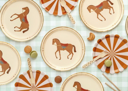 6 Assiettes - cheval - 23 cm