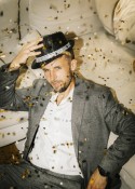 Chapeau à sequins avec bande, diamètre 27 cm, noir