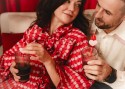 Kit pour une soirée cinéma à deux, rose et rouge