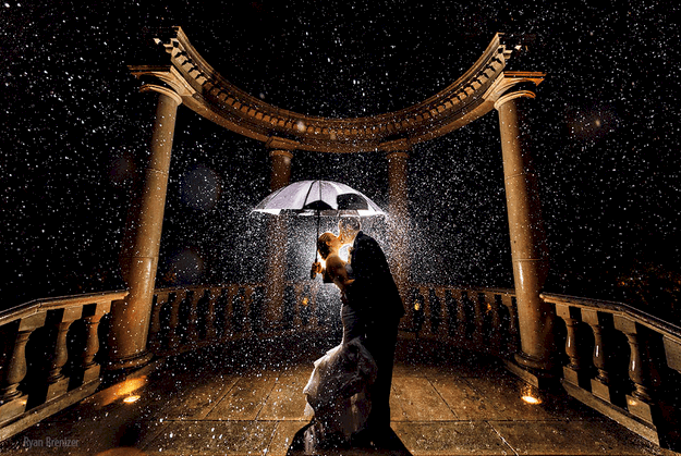 mariage pluie photo mariés