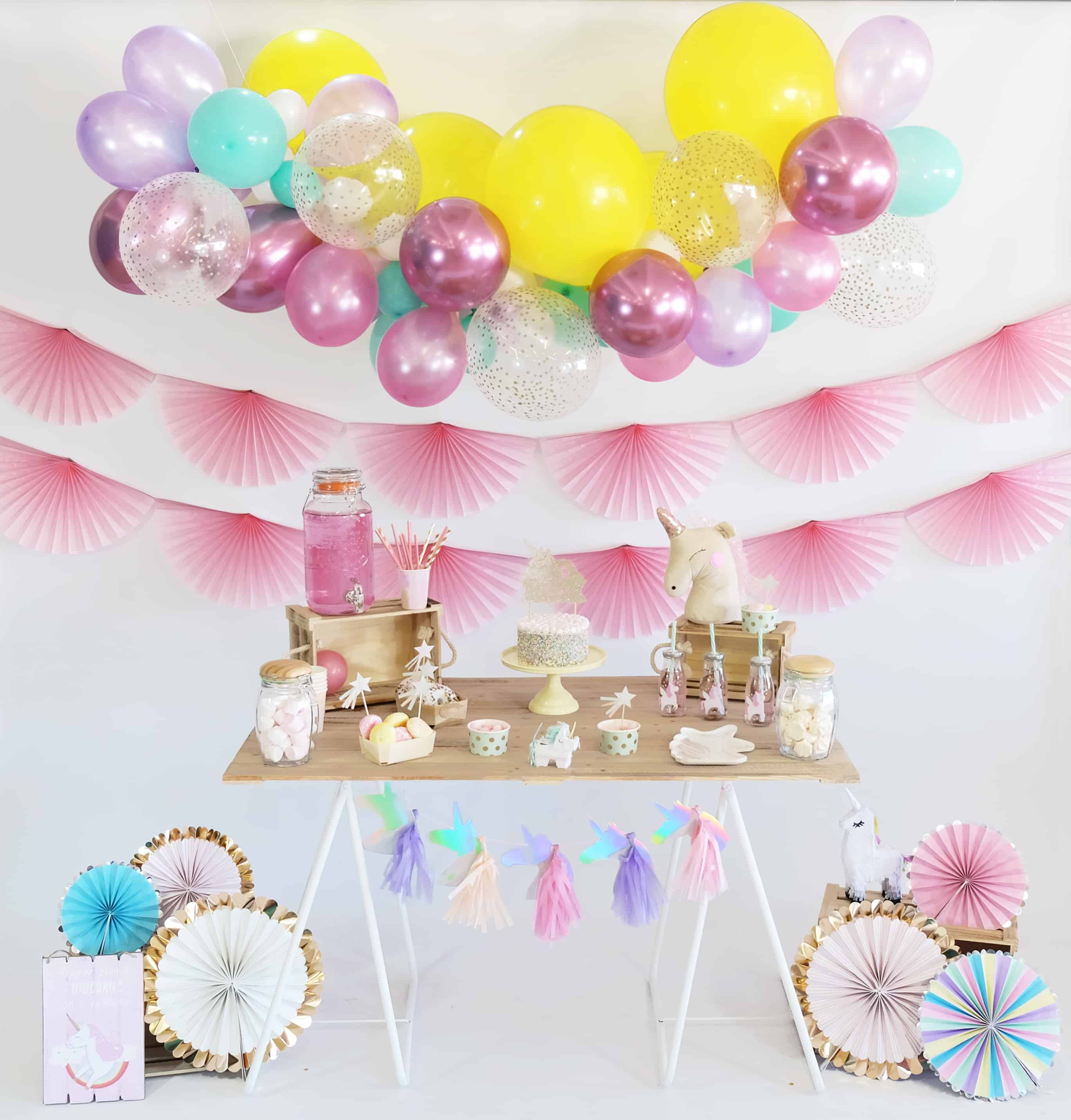 Buffet d'anniversaire enfant - thème licorne - Artemio