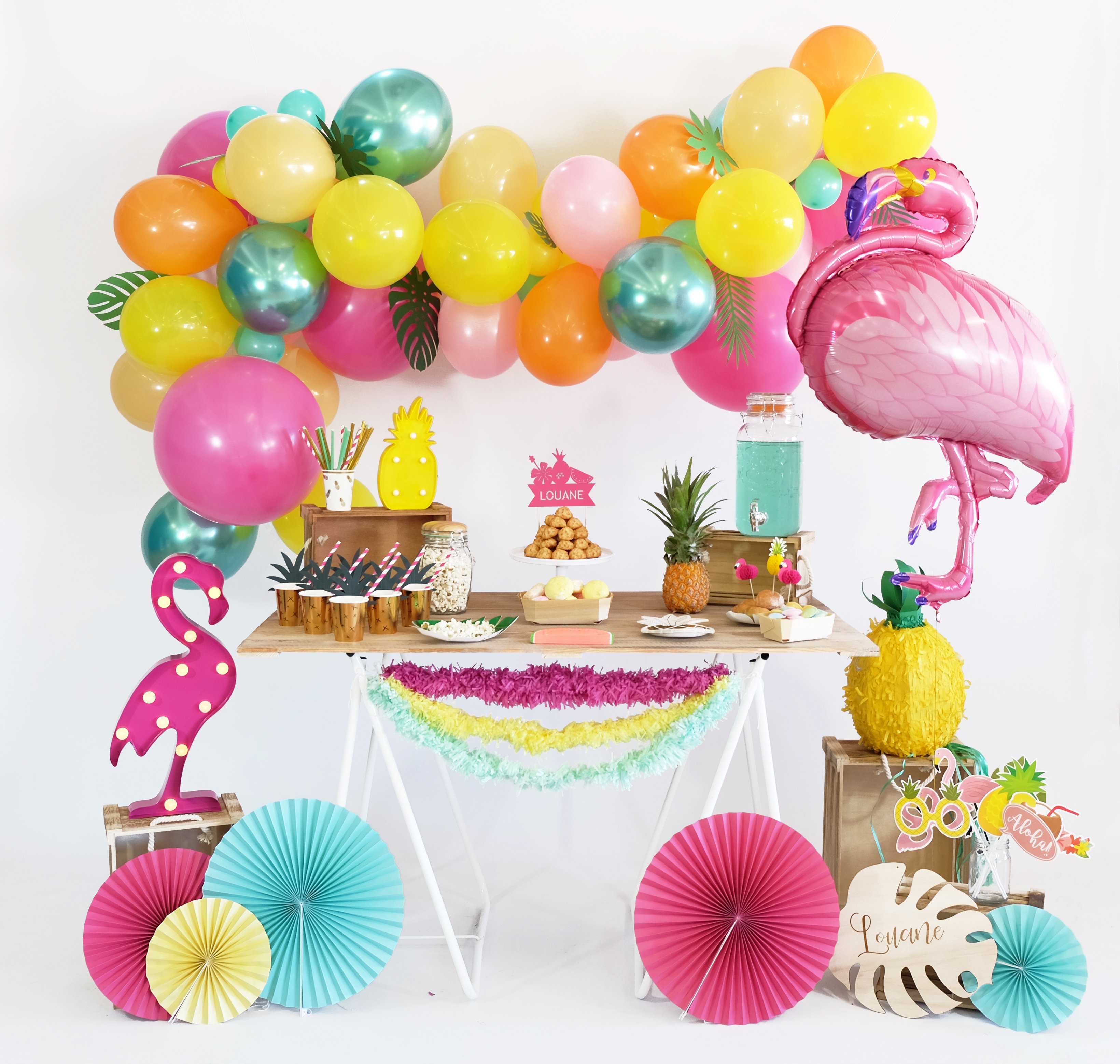 Decoration Anniversaire Tropical Ensemble de Deco Jungle Party Ballon d'anniversaire en Latex Pompon Papier de Soie Cake Topper Joyeux Anniversaire Or pour Garcon Fille Été Plage 